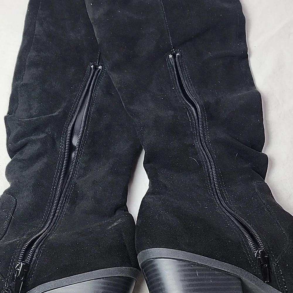 Jellypop Cadice Elegant Black Knee-High Women's Boots 8.5M